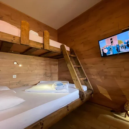 Park 2016 Apartment