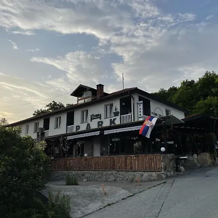 Apartament Park 2016 *