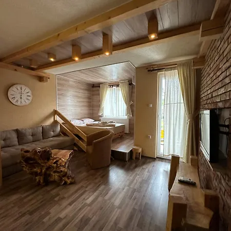 Apartament Park 2016