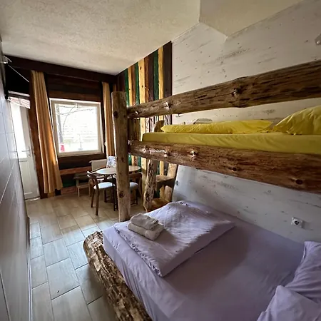Park 2016 Apartment Surdulica