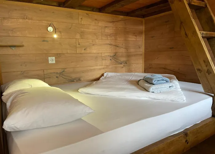 Park 2016 아파트 Surdulica