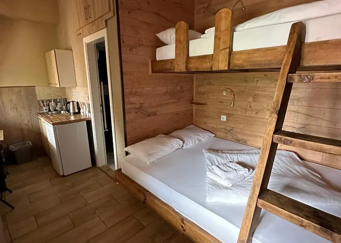 Park 2016 아파트 Surdulica